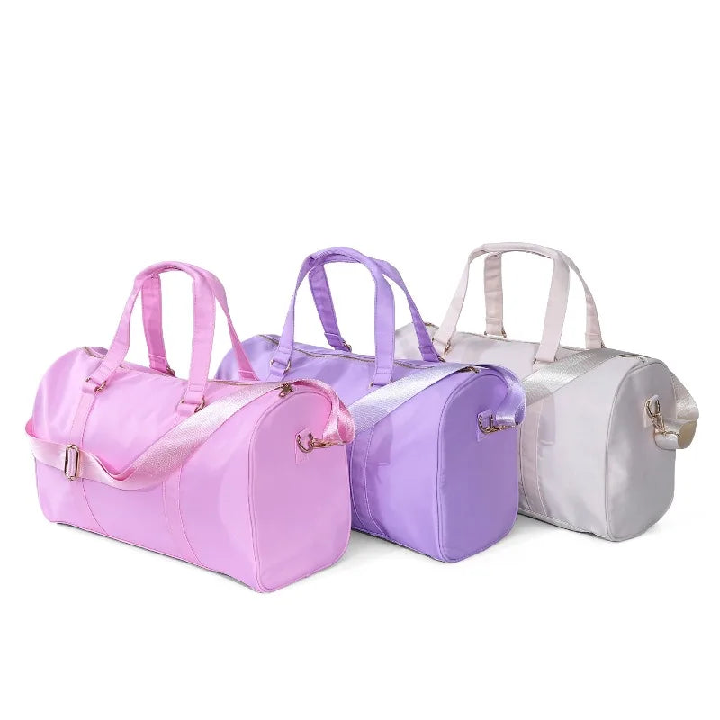 Large-capacity waterproof nylon sports fitness bag, portable messenger storage bag